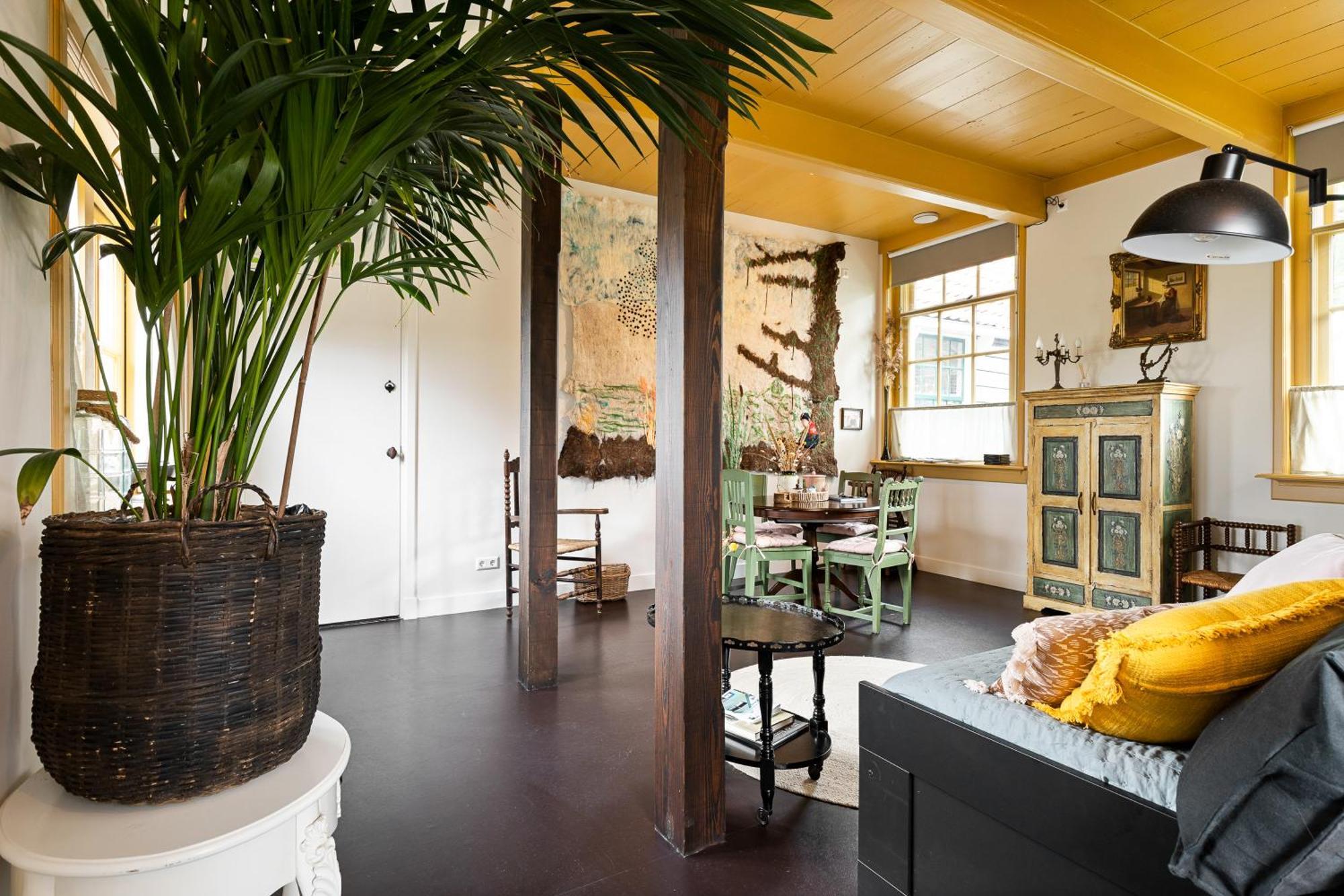Boutique Hotel Jongwijs Westzaan Экстерьер фото