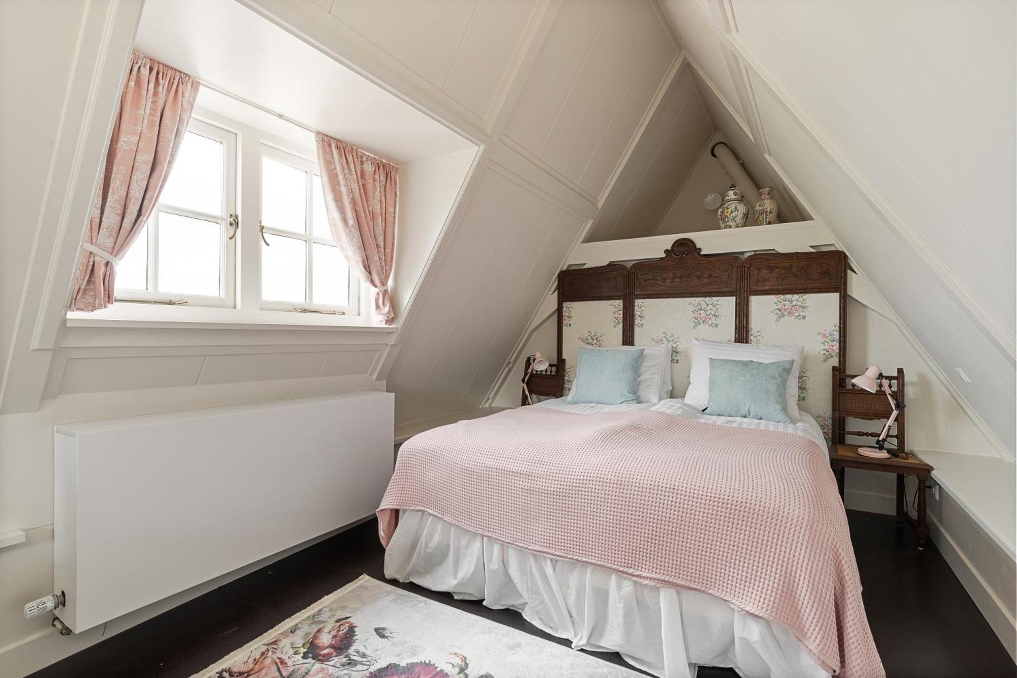 Boutique Hotel Jongwijs Westzaan Экстерьер фото