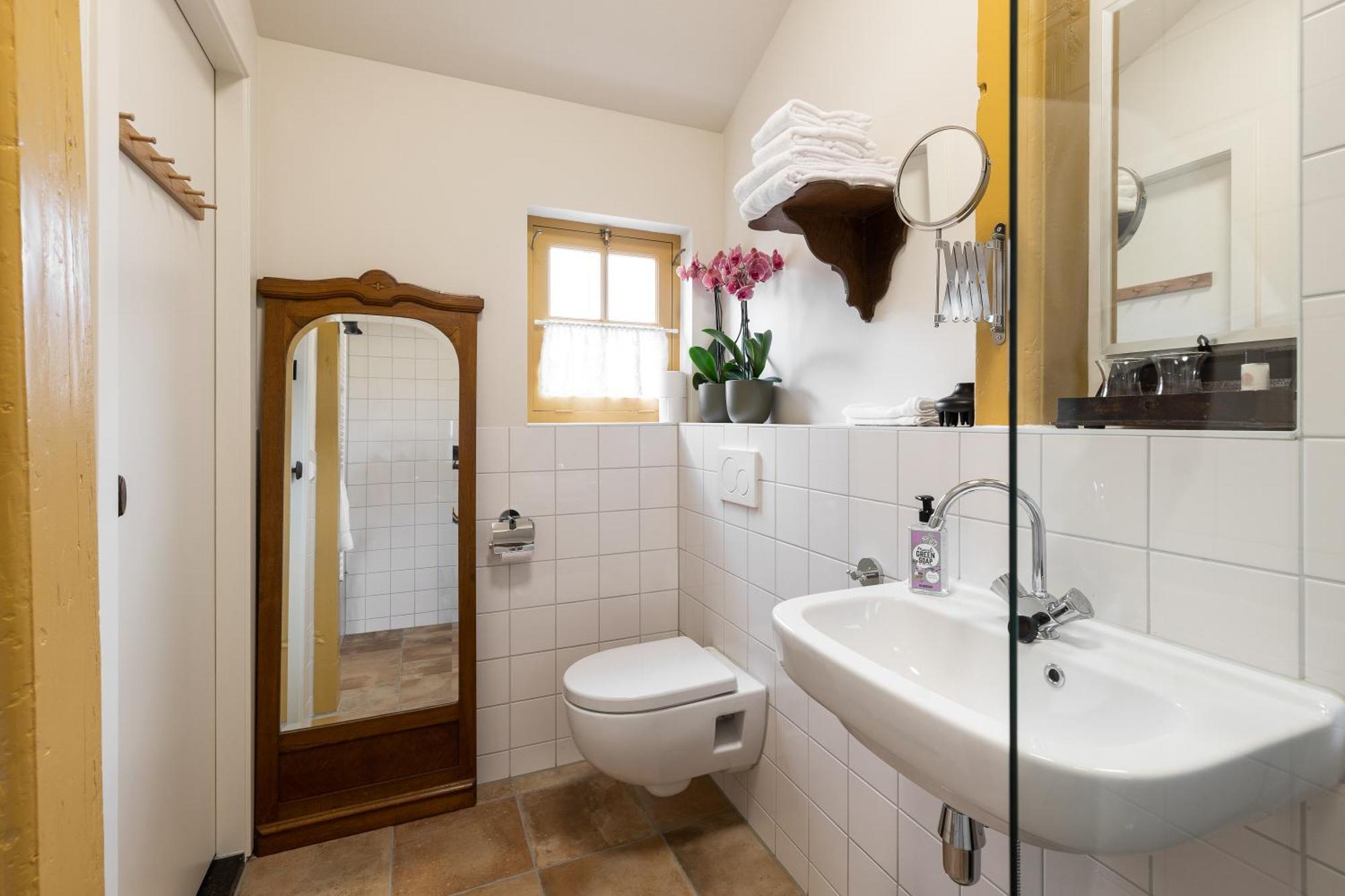 Boutique Hotel Jongwijs Westzaan Экстерьер фото